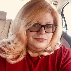 Meet your Posher, Alicia